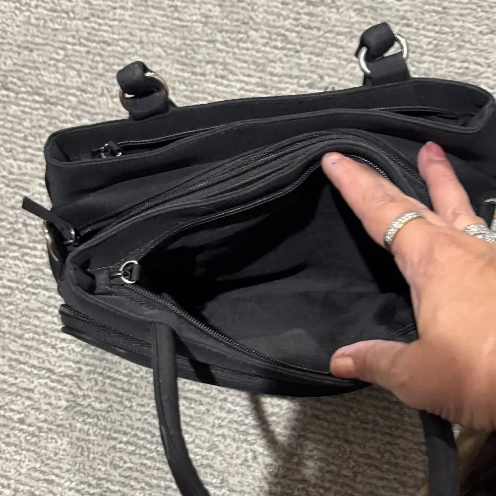 The Filer New York Black Bag